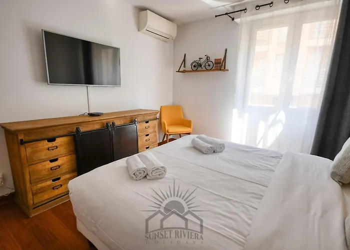 Le Carnot For 2 By Sunset