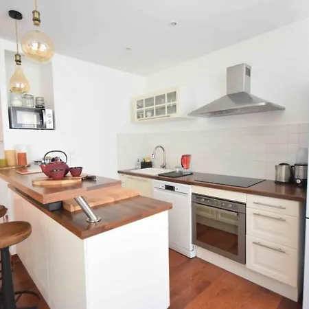 Apartment Le Carnot For 2 By Sunset