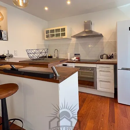 Apartment Le Carnot For 2 By Sunset *