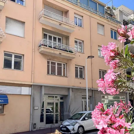 Apartment Le Carnot For 2 By Sunset *