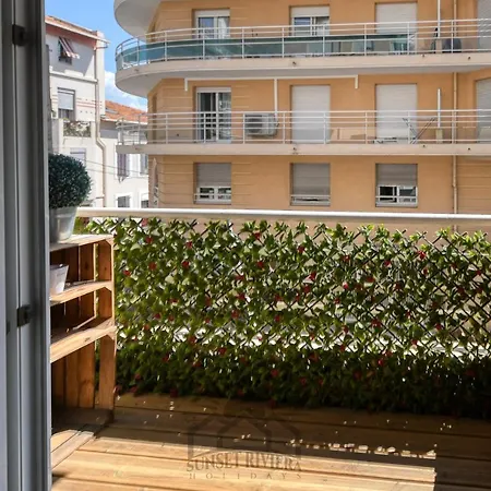 Апартаменти Le Carnot For 2 By Sunset *